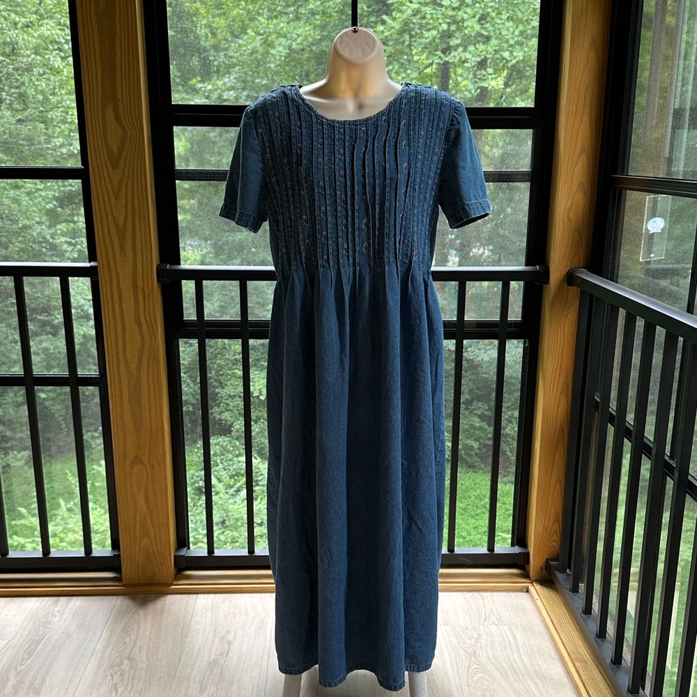 Vintage Rustic Denim Cottage Prairie Embroidered Floral Modest MidiDress ~ S/M? - Picture 7 of 16